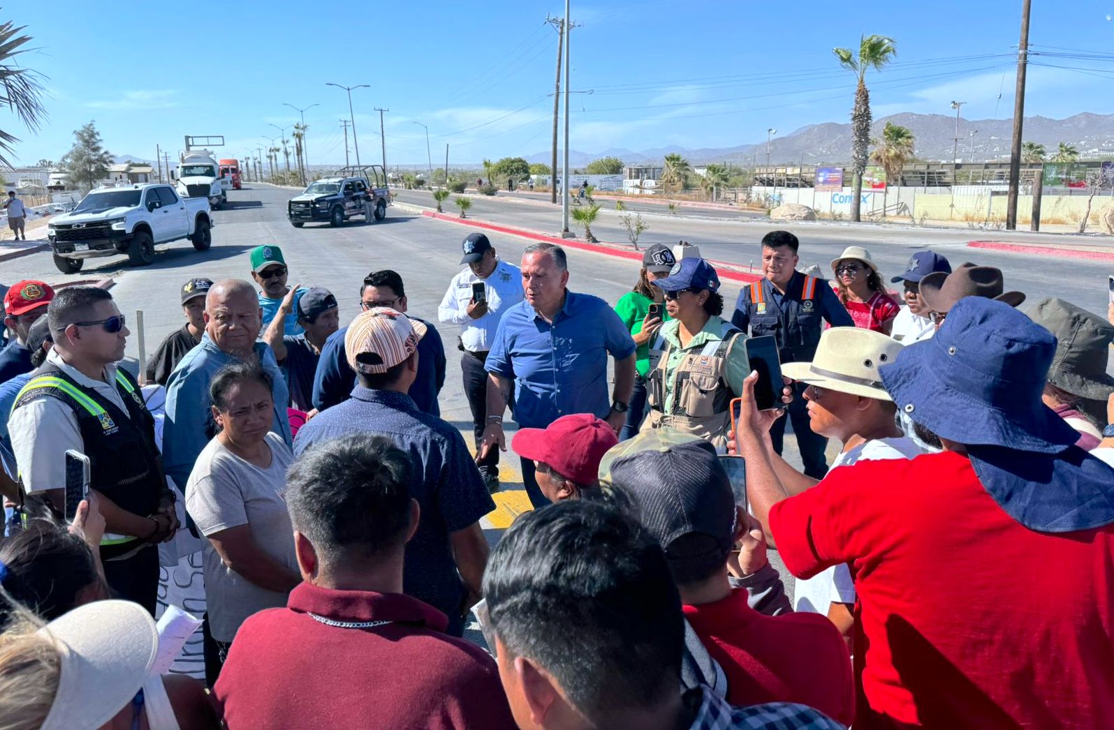 DIÁLOGO SE LEVANTA BLOQUEO COL. FUNDADORES 3