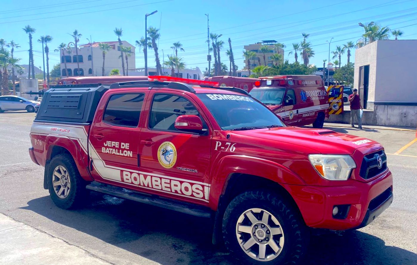 BOMBEROS CSL APOYO EN INCENDIO FORESTAL SJC 2