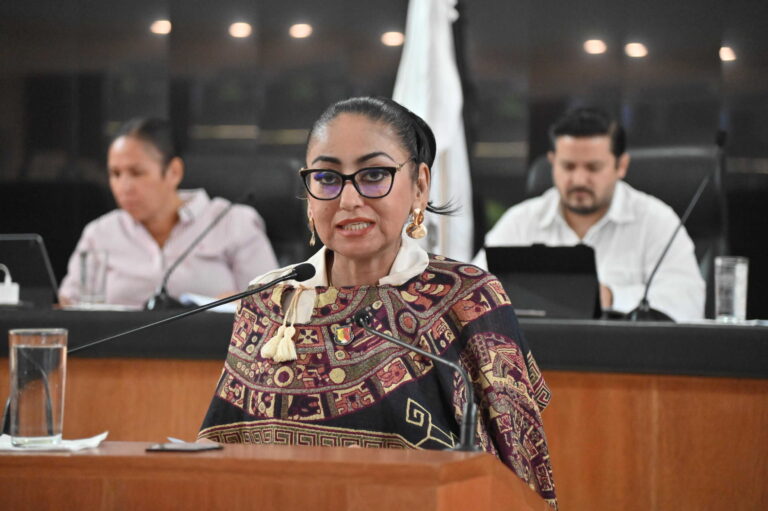 DIP DALIA COLLINS MENDOZA 261013 3