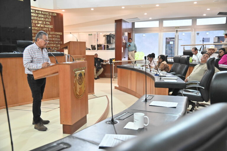 PLENO COM VIGILANCIA ASE 261015 2